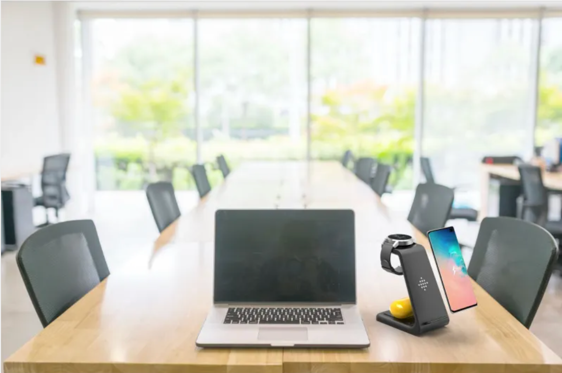 3-in-1 Wireless Charging Stand